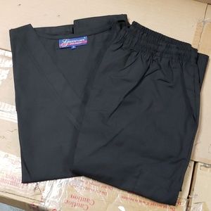 Green Town Unisex Men & Women V Neck Medical Scrub